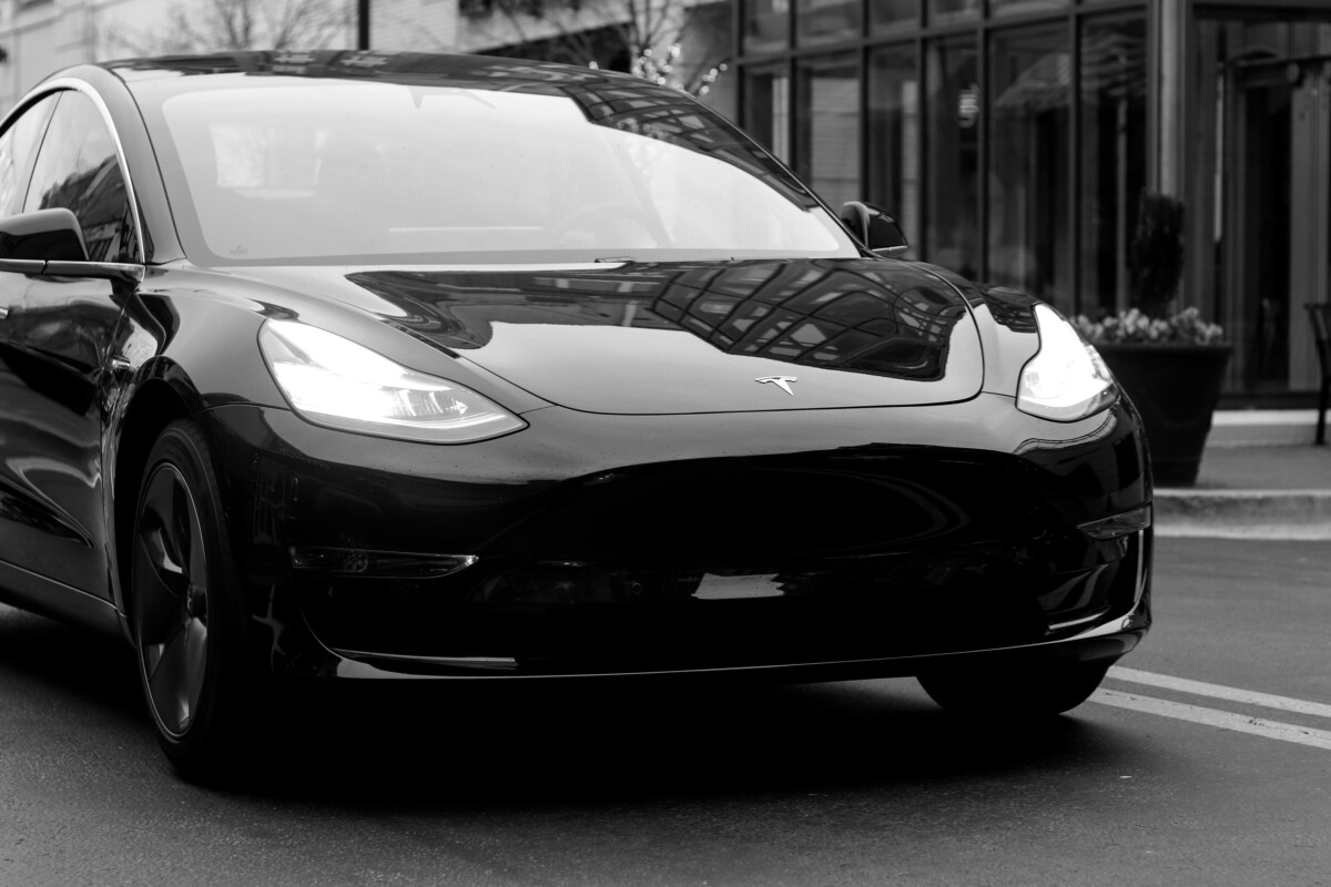 Tesla Model 3 – Noir