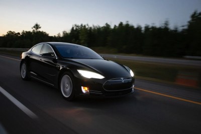 Tesla Model S // Source : Jp Valery / Unsplash