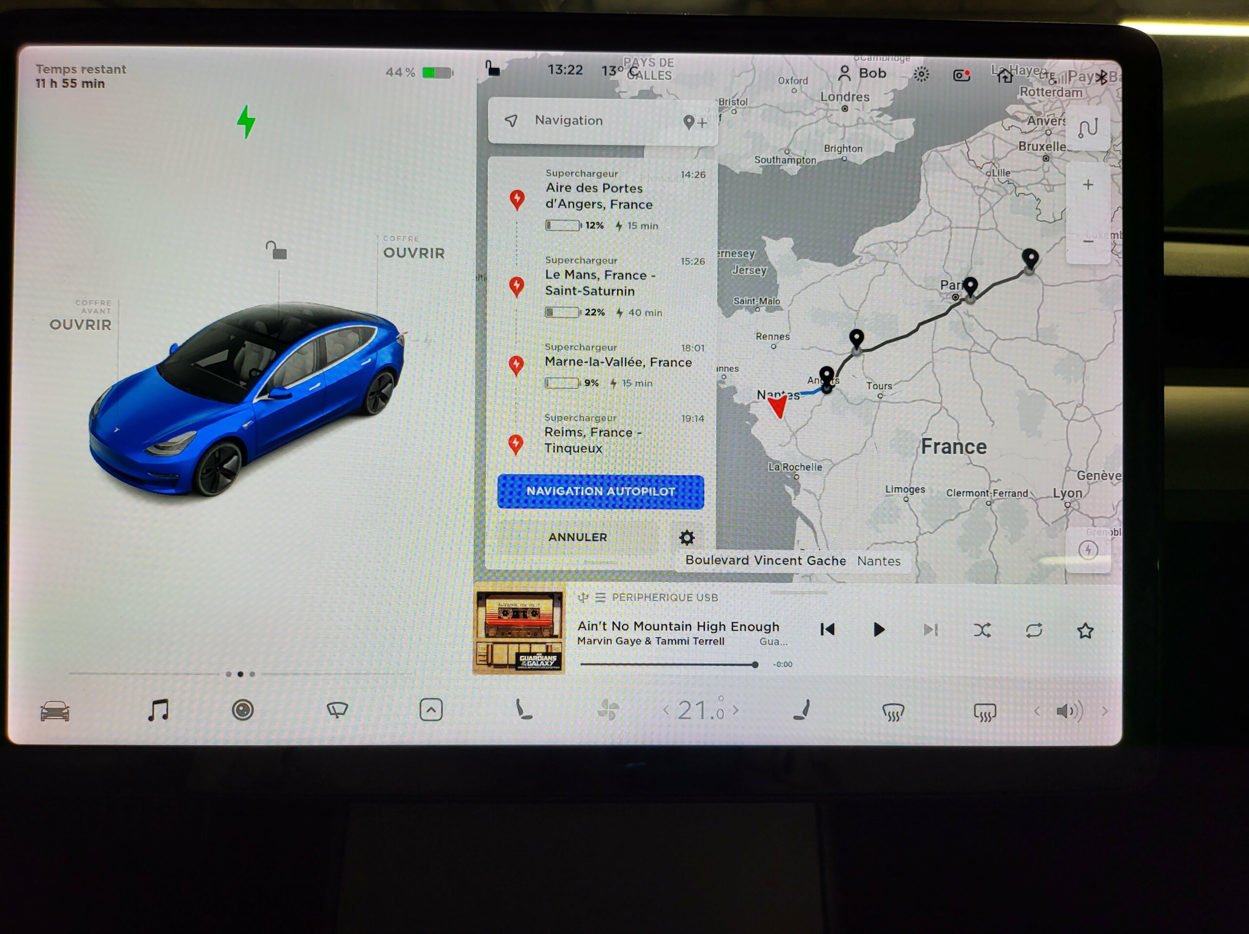 Les étapes de navigation sur une Tesla Model 3 // Source : Bob JOUY pour Frandroid