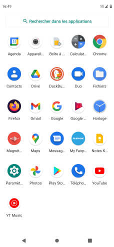 Voici les applications d'origine, sauf Firefox et DuckDuckGo installés manuellement