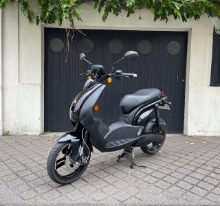 Essai du scooter électrique Peugeot e-Ludix : agile et performant, mais très peu endurant