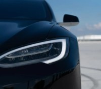 Tesla Model S // Source : Philipp Mandler sur Unsplash