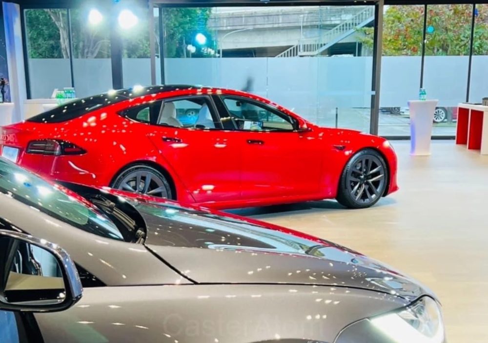 Tesla-Model-S-2022-update-1