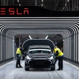Tesla está batiendo récords para convertirse en el líder de la industria automotriz