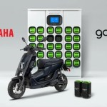 Yamaha EMF : ce scooter électrique échange sa batterie en quelques secondes pour se recharger