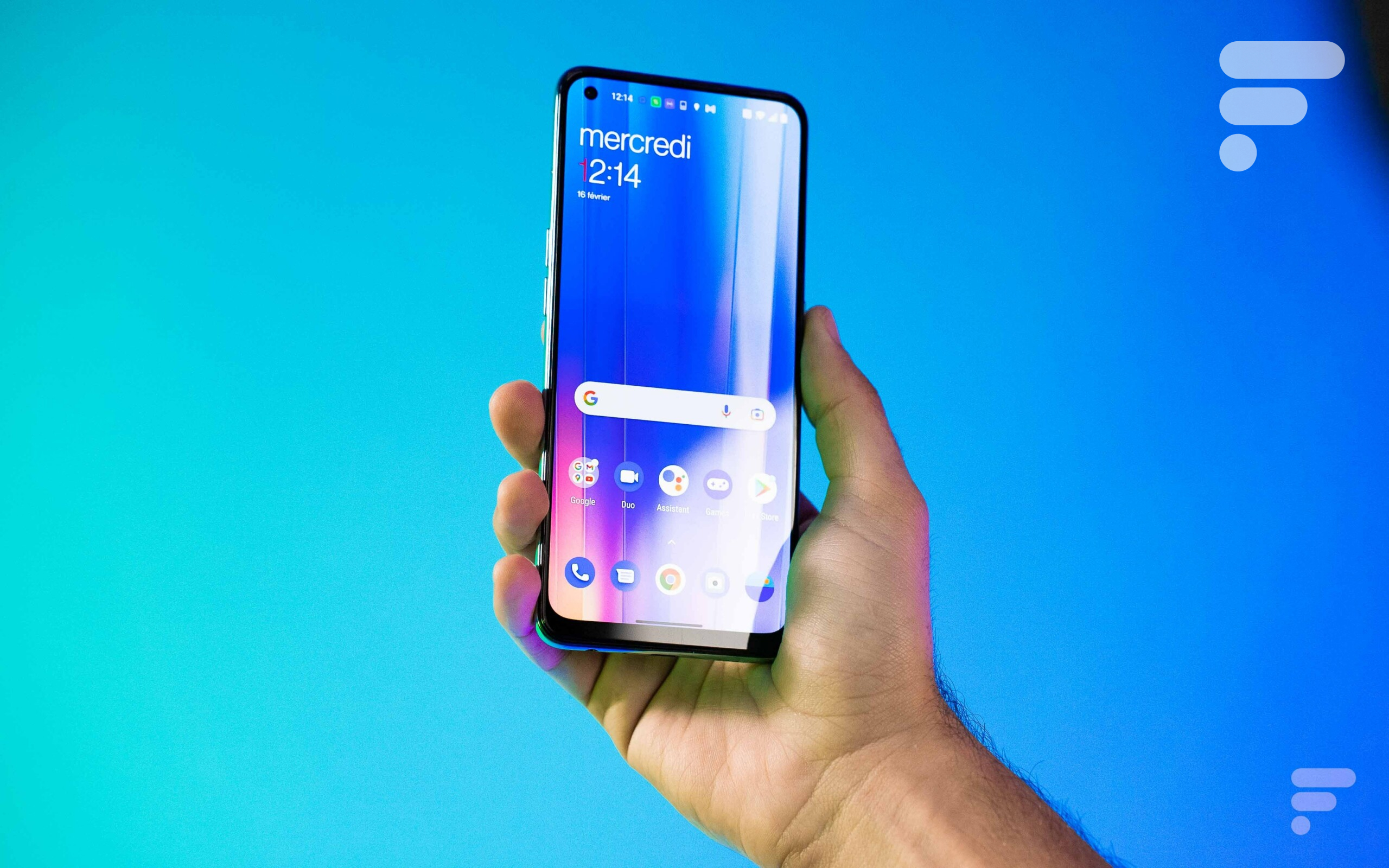 Le OnePlus Nord CE 2 vu de face
