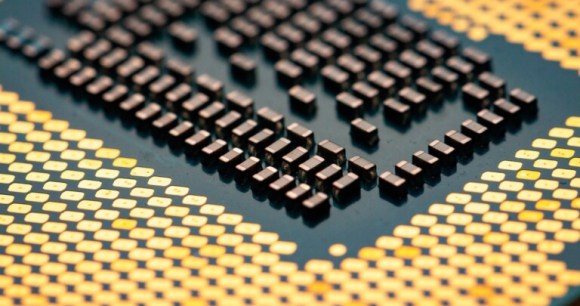 Intel serait en passe de racheter le fabricant de puces israélien Tower Semiconductor pour 6 milliards de dollars // Source : Ryan - Unsplash