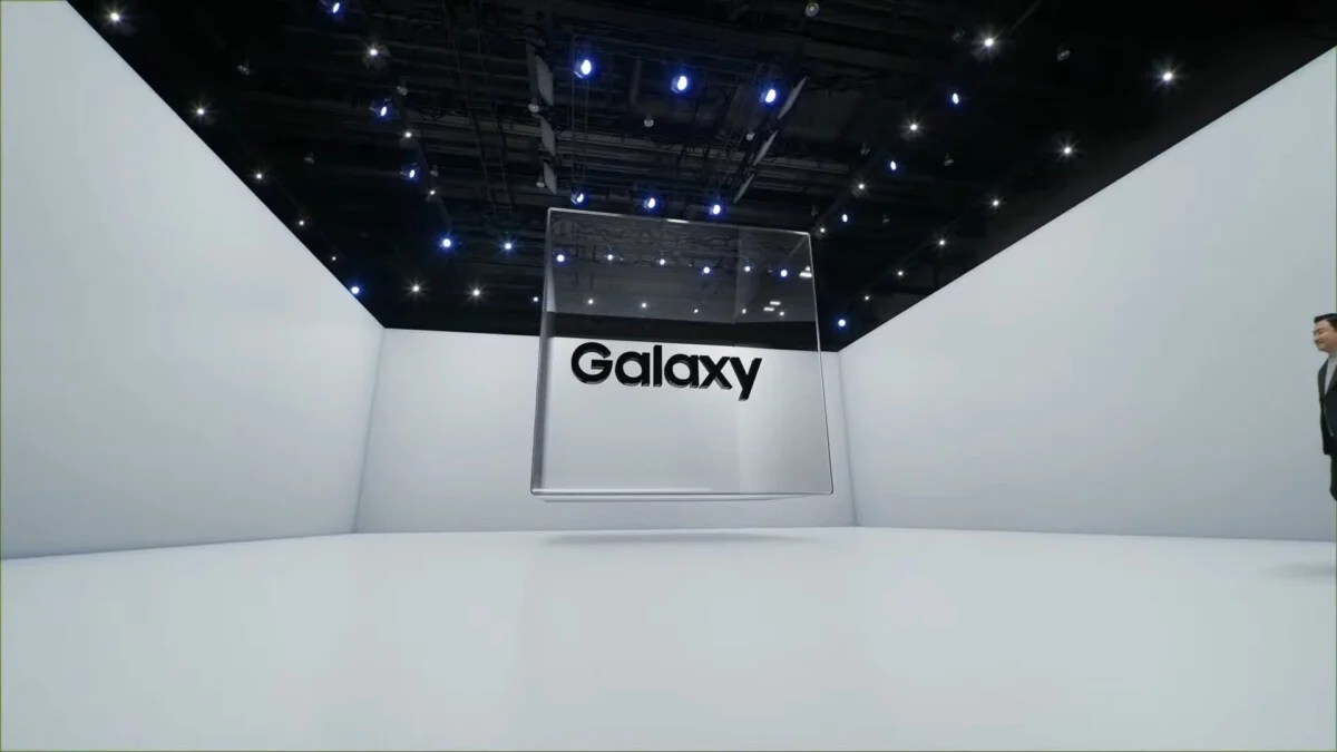 Samsung Galaxy Unpacked February 2022_ Livestream 1-5-31 screenshot
