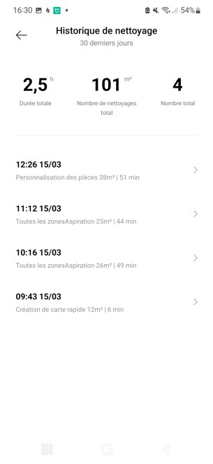 En parcourant l'Historique de nettoyage vous visualiserez en chiffre comment travaille votre robot // Source : Yazid Amer - Frandroid
