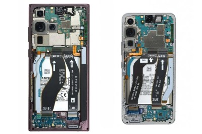 Les Galaxy S22 Ultra et S22 démontés par iFixit. // Source : iFixit