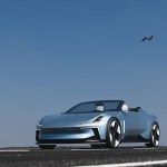 Polestar : ce magnifique concept de roadster électrique intègre un drone autonome