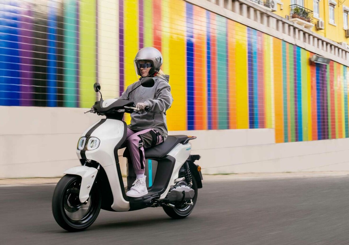 scooter électrique yamaha neo