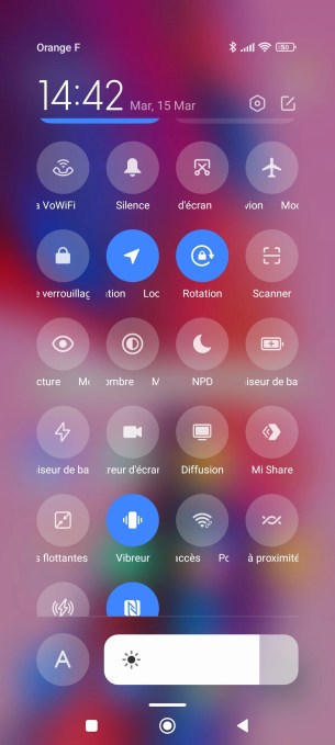 Le volet de raccourcis de MIUI 13.