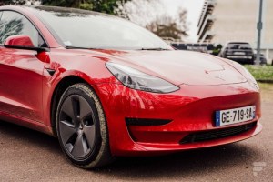 Tesla augmente encore ses prix en France, la Model 3 a pris +38,5 % en 6 mois
