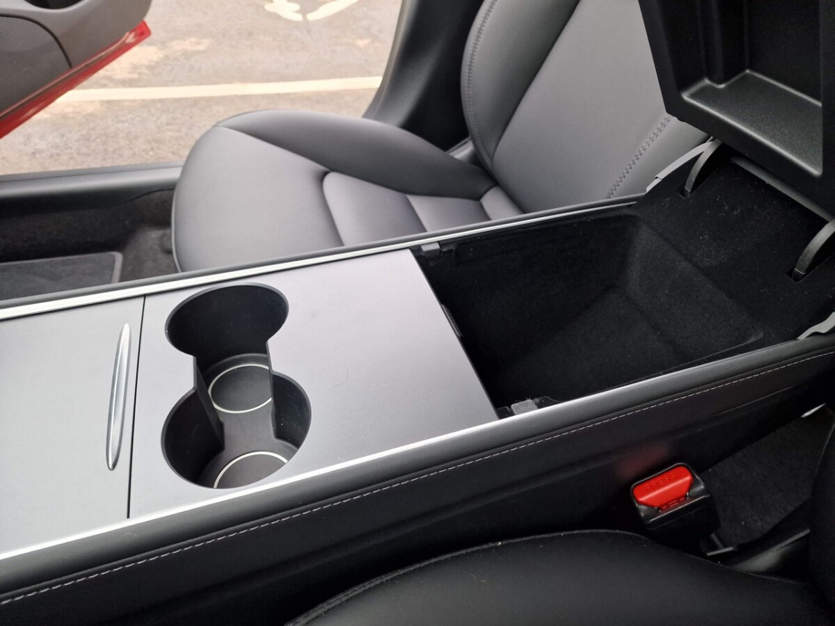 Test de la Tesla Model 3 Propulsion (2022) : toujours la reine des berlines électriques