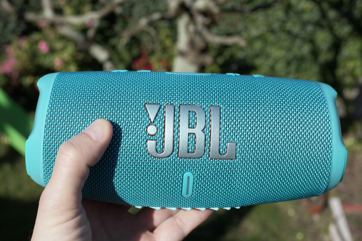 Test JBL Charge 5