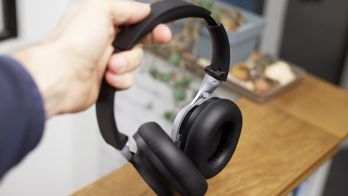 Shure Aonic 40