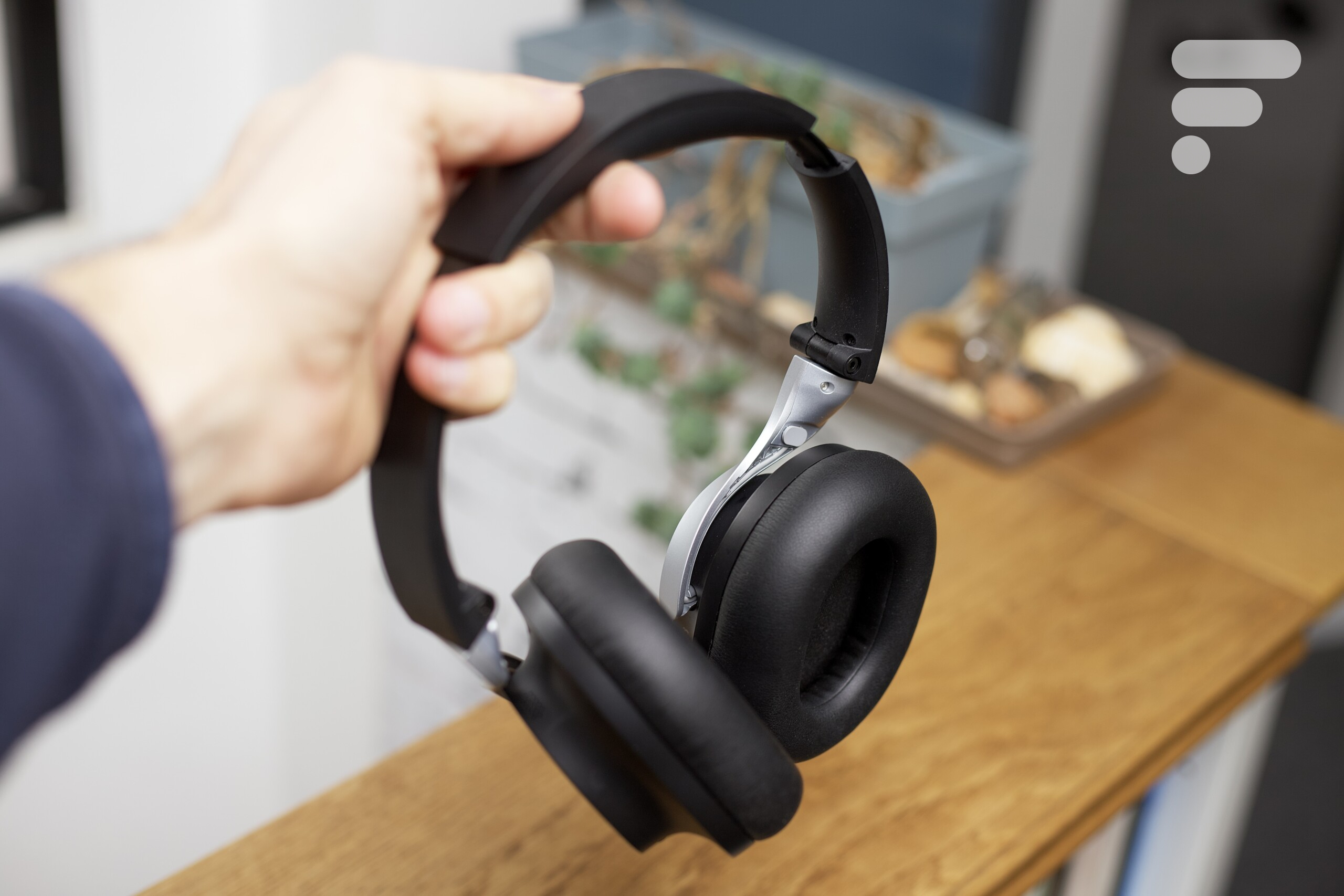 Shure Aonic 40