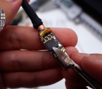 Le câble Thunderbolt 4 Pro d'Apple est très cher... mais on sait maintenant pourquoi // Source : ChargerLAB via YouTube