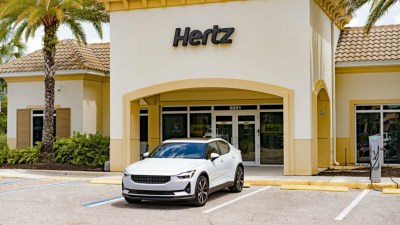 Hertz mise beaucoup sur la location de voitures électriques // Source : Hertz