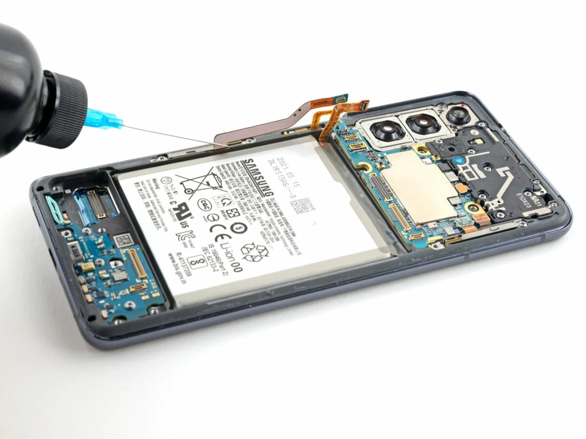 samsung-galaxy-s21-ifixit-batterie