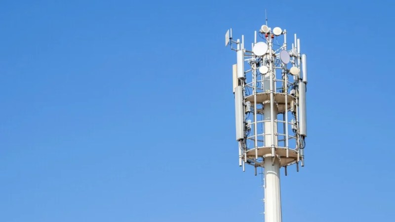 Fausses antennes-relais, IMSI catcher : Android 16 veut vous protéger contre la surveillance étatique