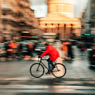 Das beste Fahrradzubehör für sicheres Fahren in der Stadt