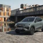 Voitures électriques : Dacia compte polluer plus longtemps que Renault