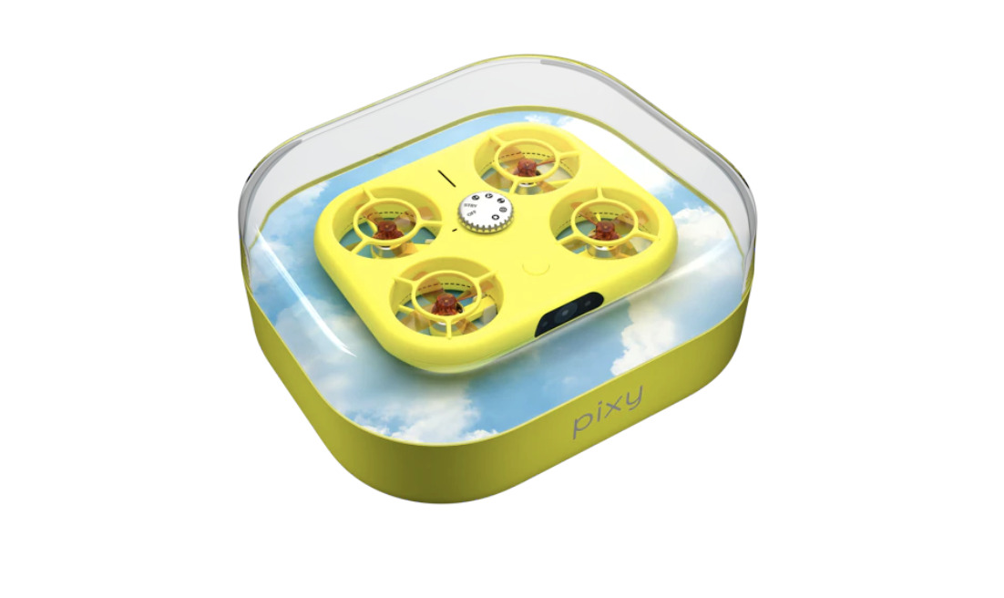 Test du Pixy de Snapchat : mini-drone polyvalent, maxi fun en vidéo 2 Le drone Pixy dans sa boîte de présentation
