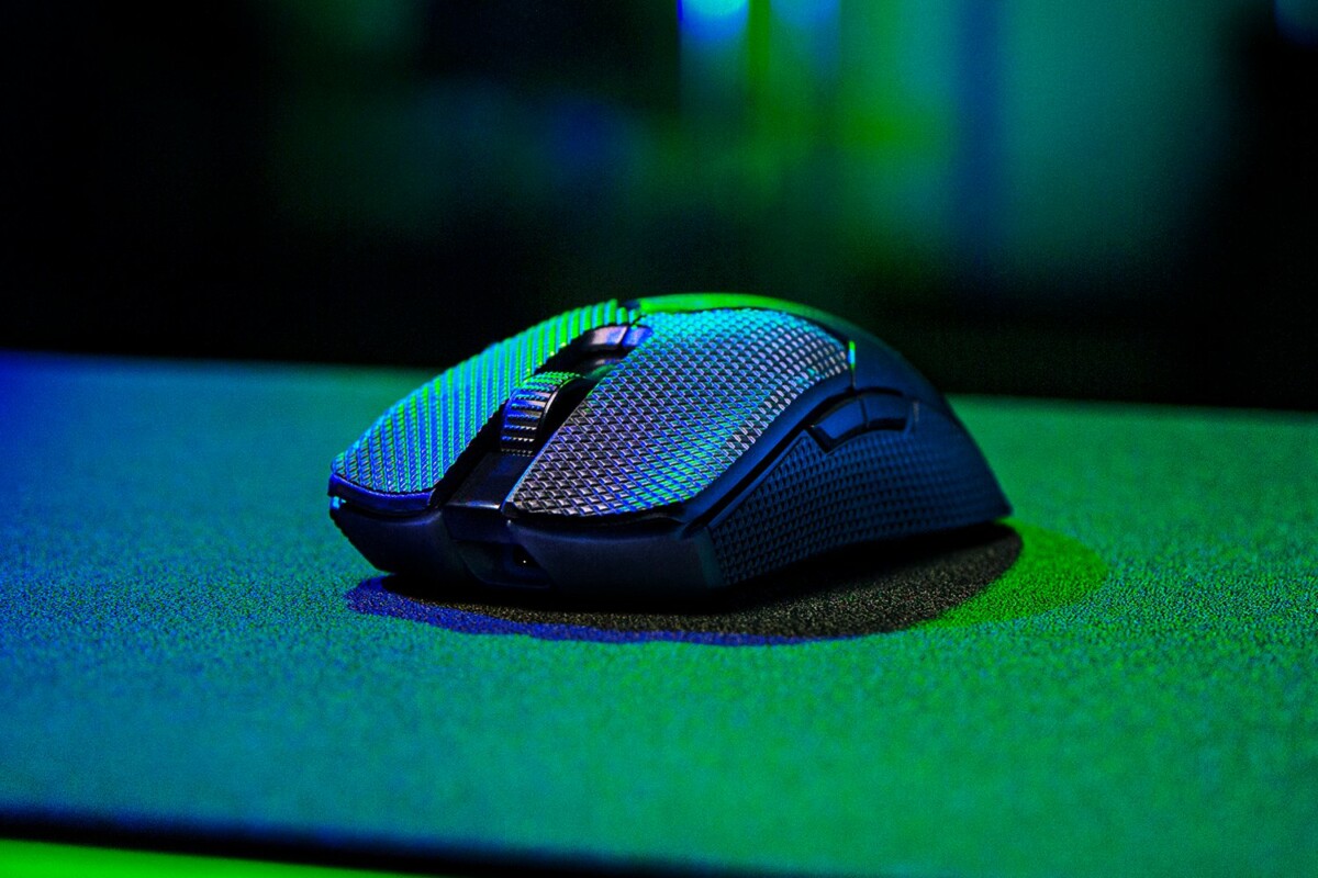Razer launches an ultra-lightweight mouse: the Viper V2 Pro