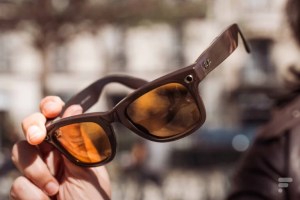 Test Ray-Ban Stories : des lunettes de soleil et un peu plus encore…