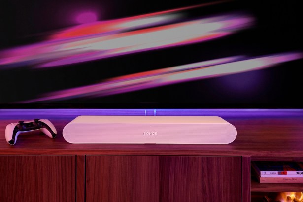 sonos-ray-lifestyle- (1)