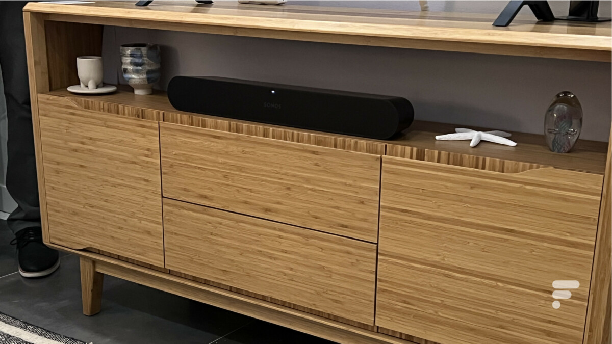 Sonos Ray: the most compact soundbar in form and price