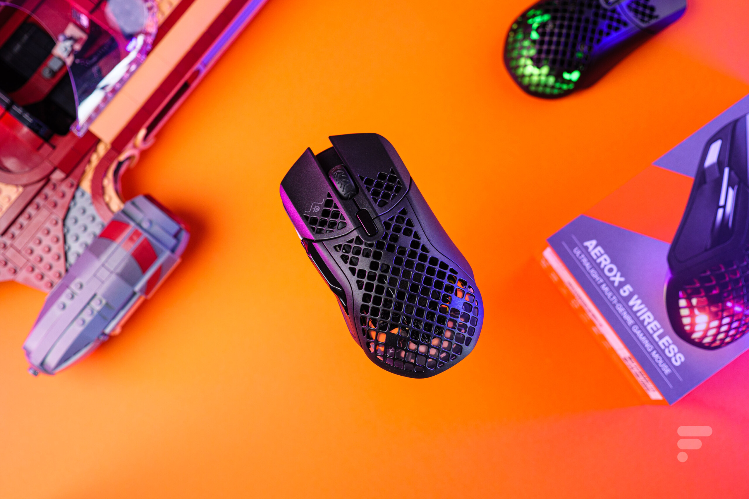 SteelSeries Aerox 5 Wireless