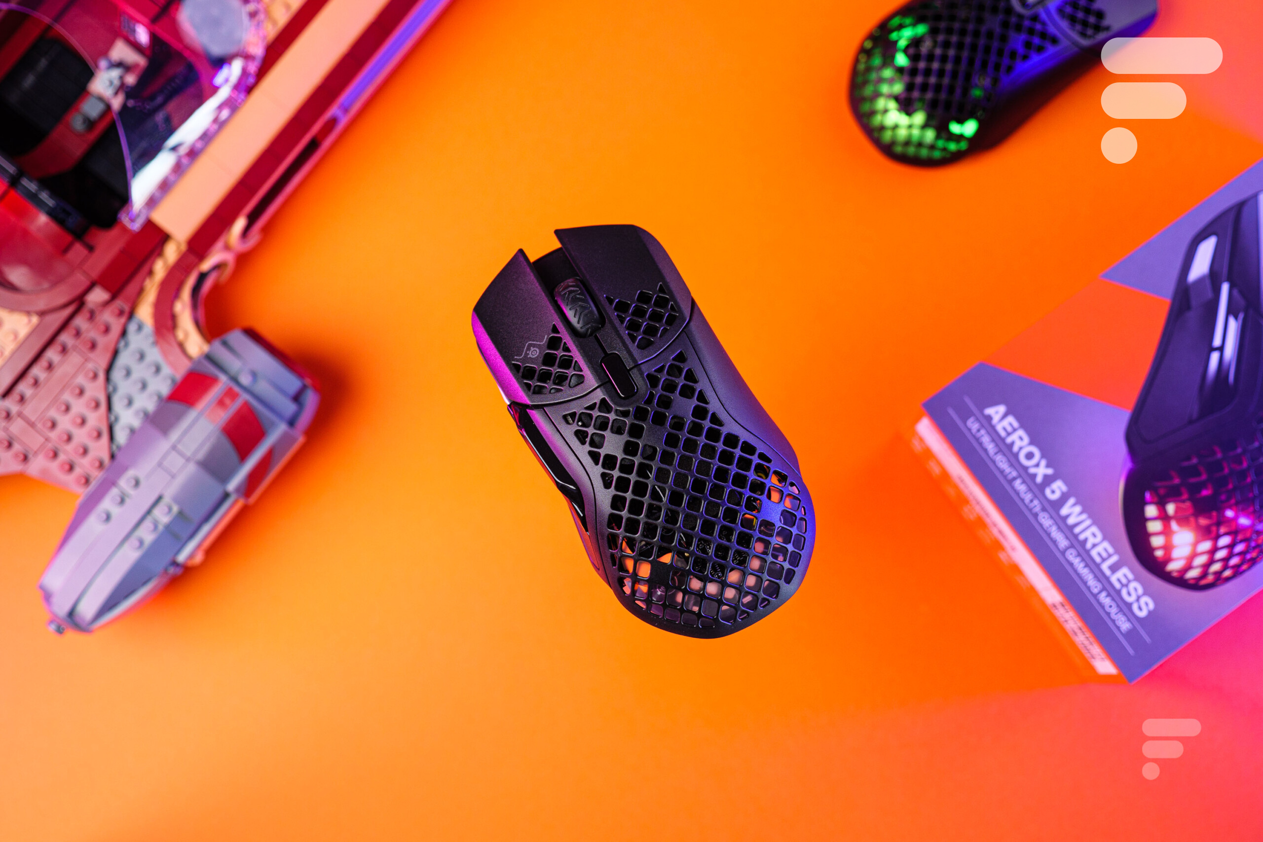 SteelSeries Aerox 5 Wireless