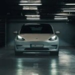 Tesla : un partenariat avec Apple pour améliorer le son des voitures électriques ?