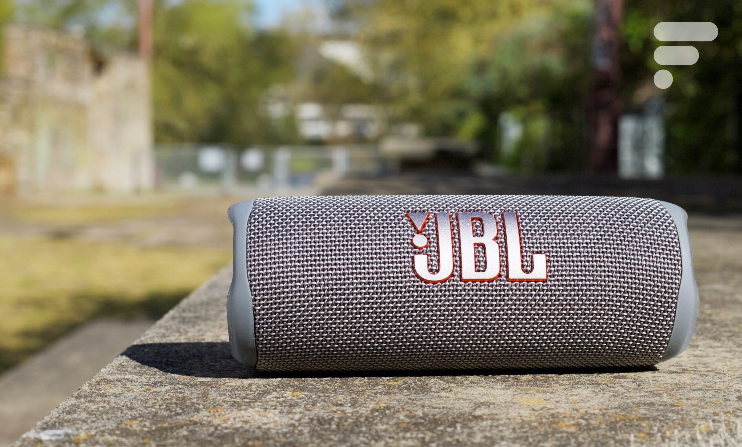 test JBL Flip 6