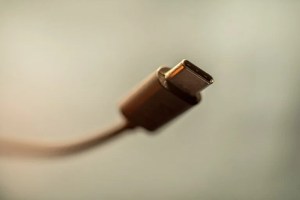 Apple a jusqu’à 2024 pour mettre de l’USB-C sur ses iPhone en Europe