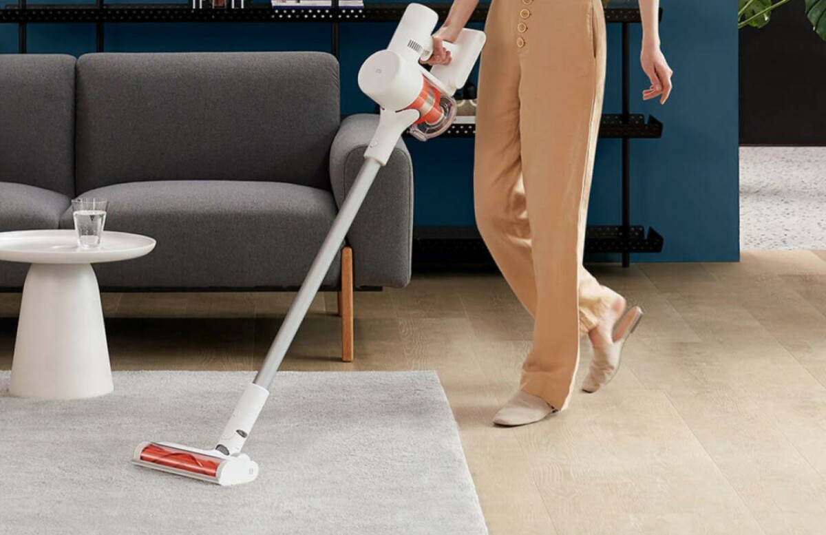 Xiaomi — Mi Handheld Vacuum Cleaner G10