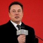 Elon Musk rassure et veut continuer à embaucher chez Tesla