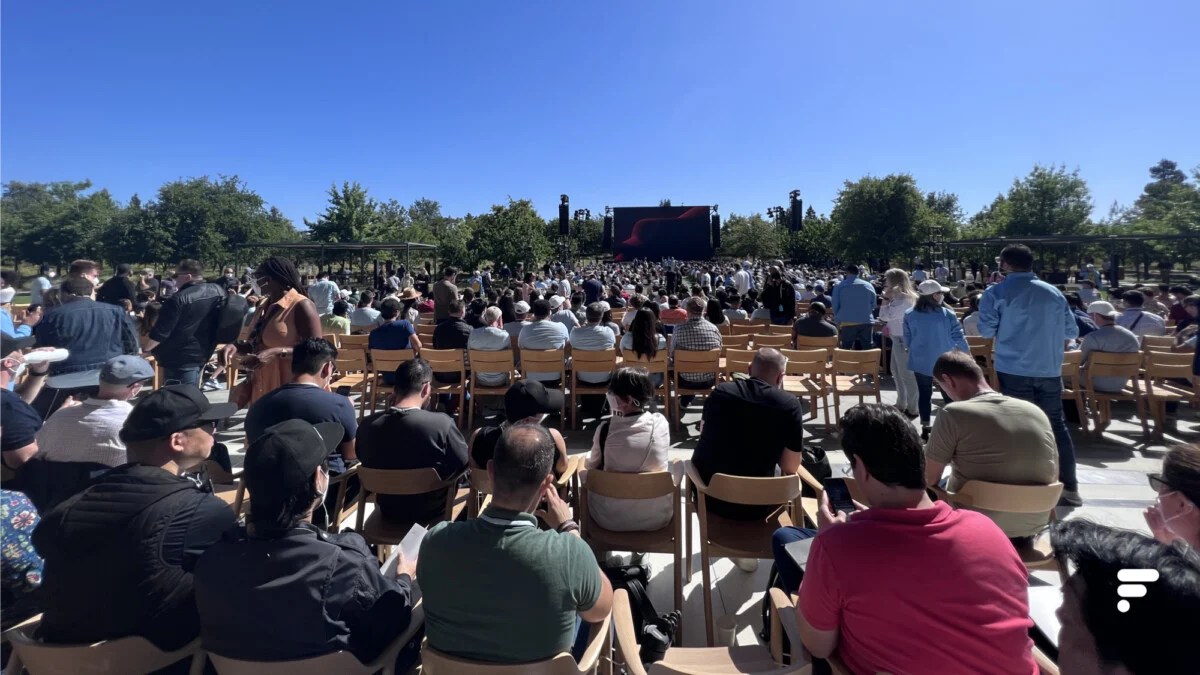Apple Park WWDC Outer