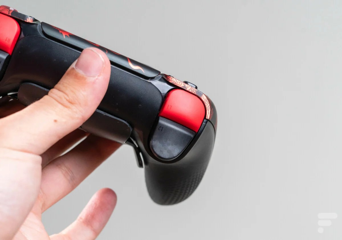 Scuf reflex manette gaming PS5 PlayStation trigger gachette