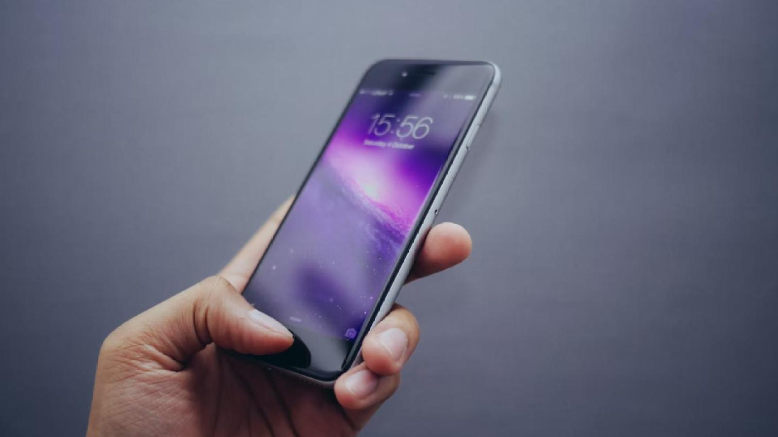 Cet opérateur lance un forfait mobile géant de 120 Go avec un prix fixe ...