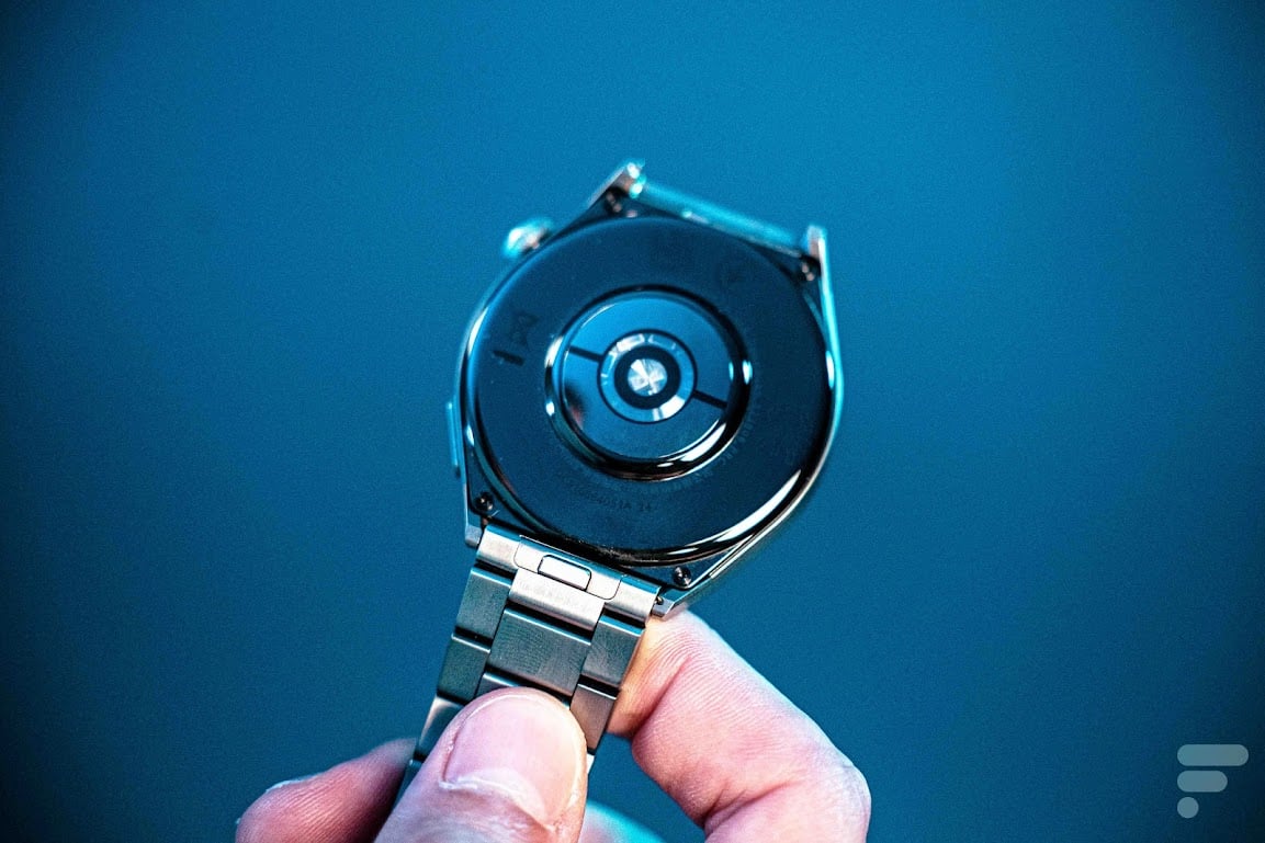 HUAWEI WATCH GT 3 Pro Titanium – Capteur optique de fréquence cardiaque