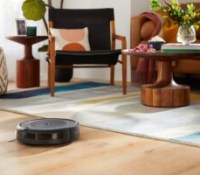 Le robot aspirateur Roomba i5 // Source : iRobot