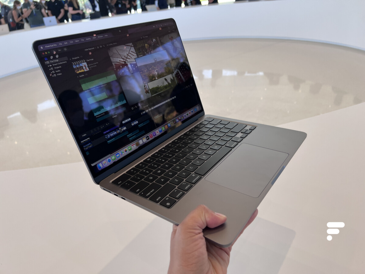 Apple Macbook Air M2 leger