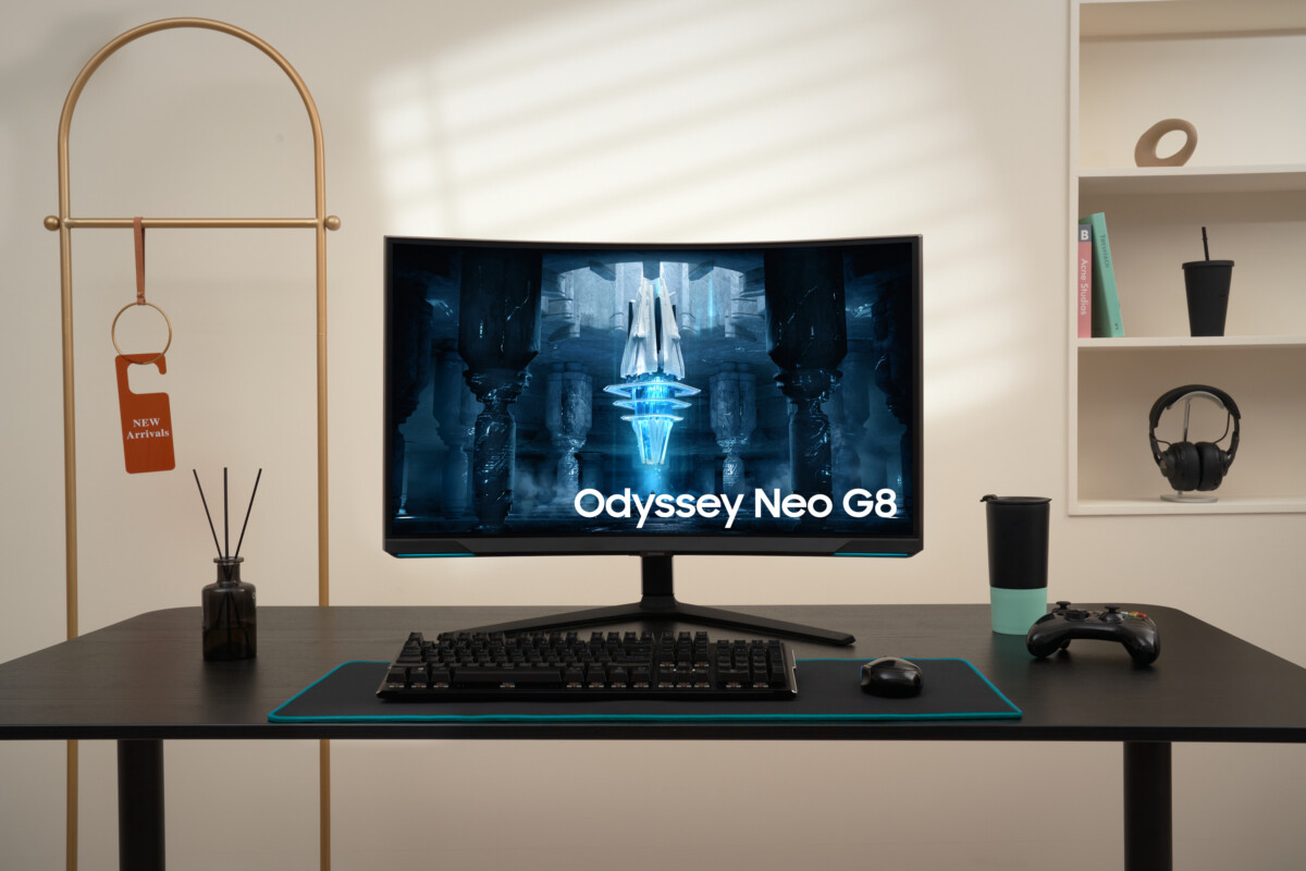 Odyssey-Neo-G8_1-1-1