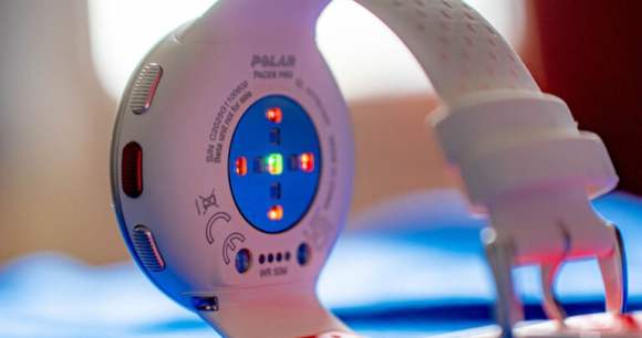 L'oxymètre de pouls de la Polar Pacer Pro // Source : Frandroid