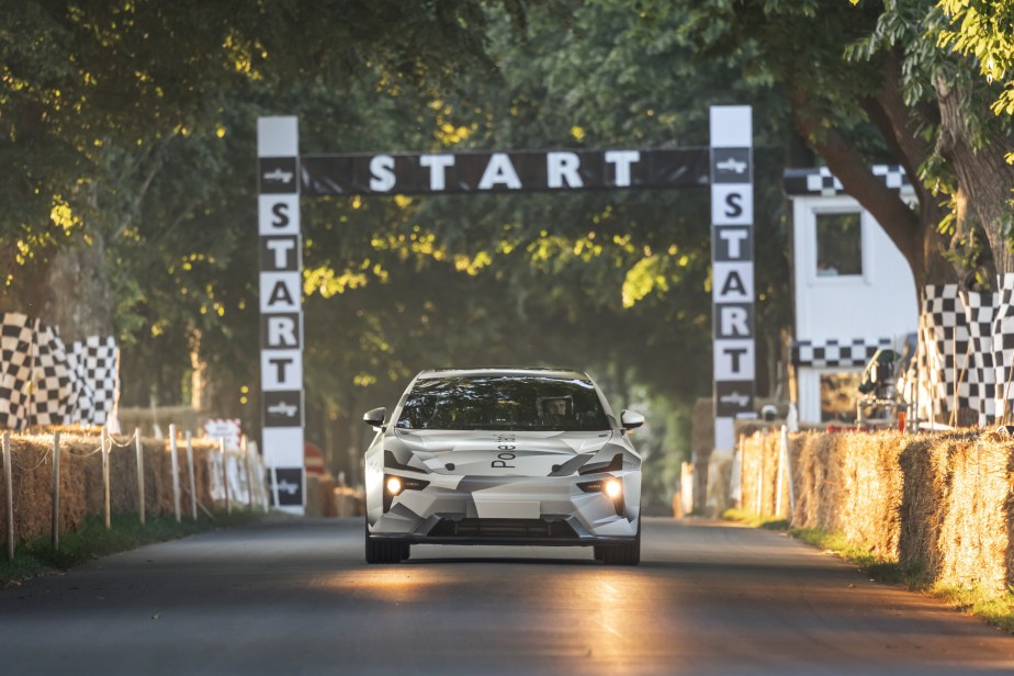 Polestar 5 Goodwood-00003