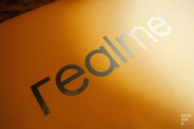 Le logo de Realme. // Source : Frandroid - Anthony Wonner
